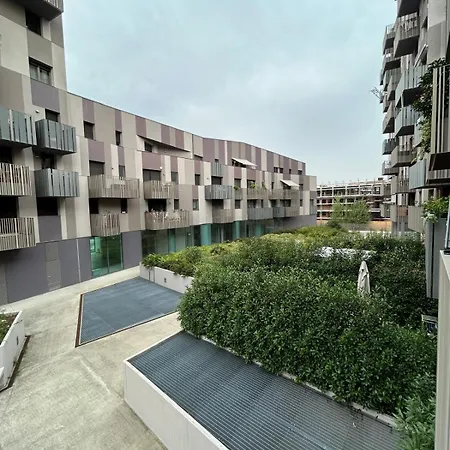 Station Hub - Fiera - Free Parking Appartement