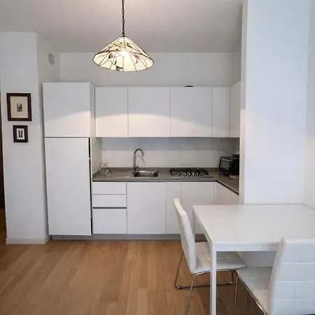 Station Hub - Fiera - Free Parking *